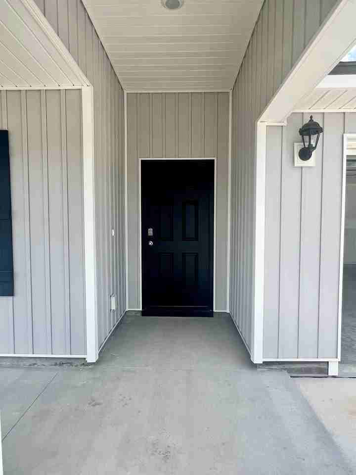 321 Dellwood Rd #1 - Photo 4 of 33