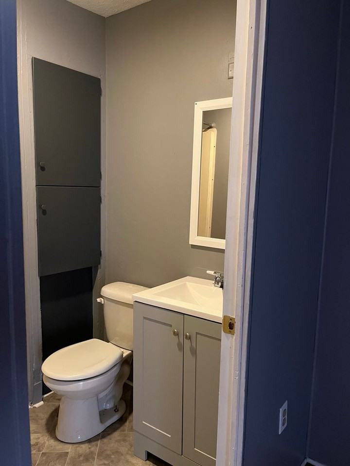 418-422 Locust St - Photo 5 of 13