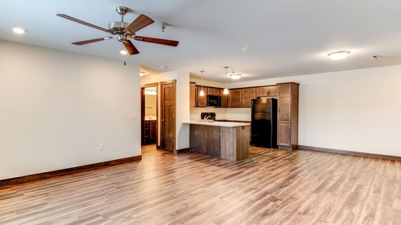 North Ridge Apts - Photo 3 of 13