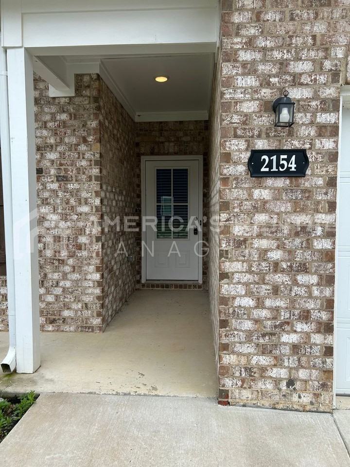2154 Ellsworth Loop Rd Sw - Photo 2 of 45