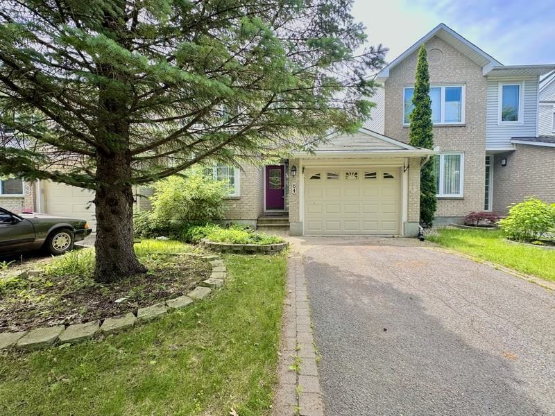 64 Grassy Plains Dr, Ottawa, ON K2M 2M6 3 Bedroom House for 2,600