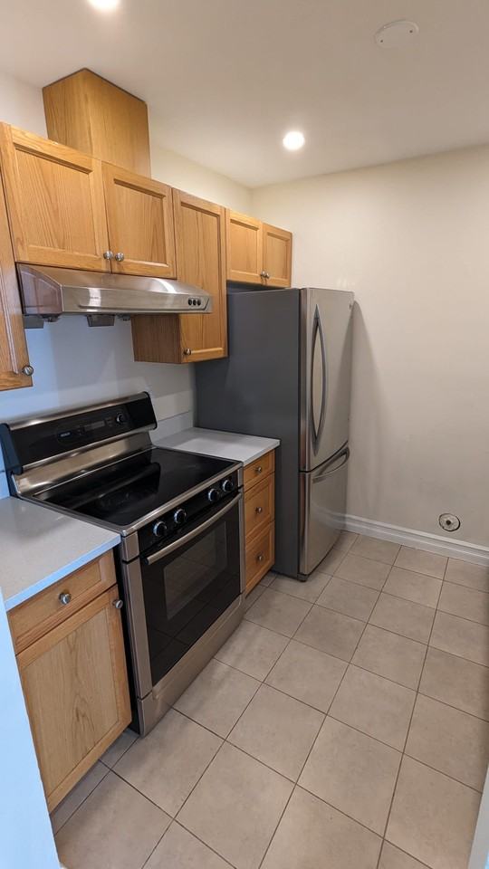 7288 No. 3 Rd - Photo 2 of 11