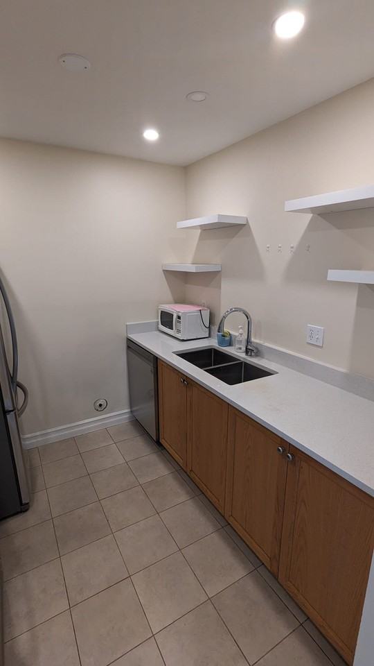 7288 No. 3 Rd - Photo 3 of 11