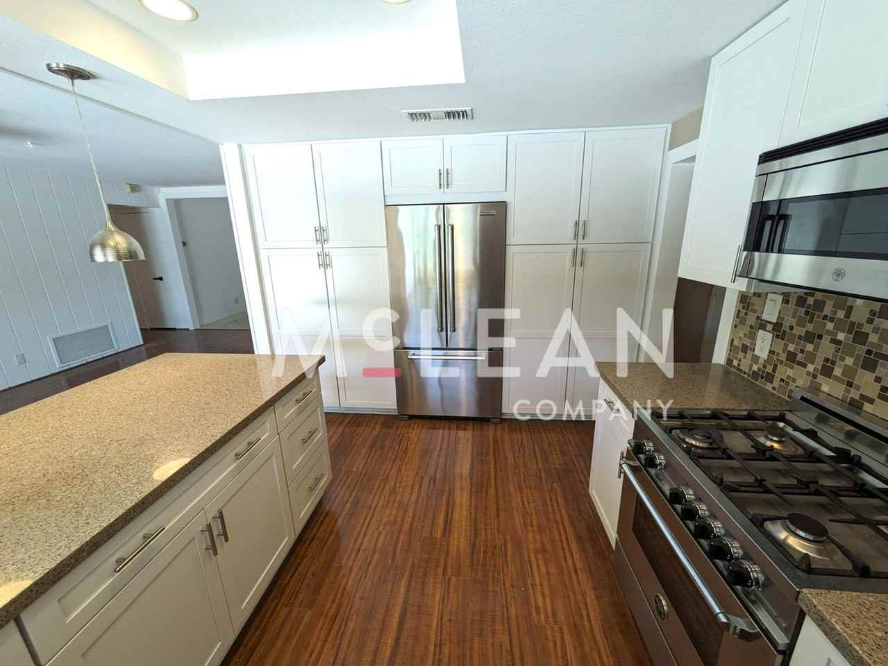 73423 Tamarisk St - Photo 2 of 48