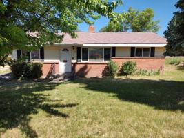 featured image of 345 Cook St