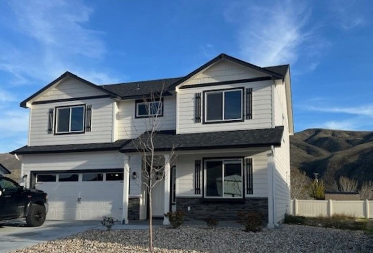 157 Dovetail Dr - Photo 2 of 17
