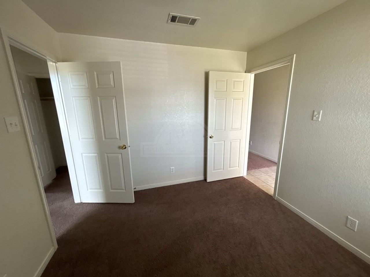 5001 Morning Star Ln - Photo 3 of 25