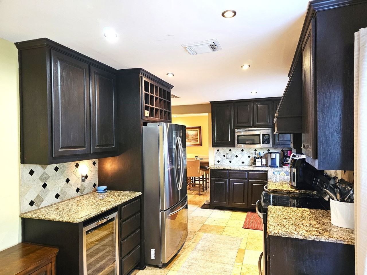 3926 White Oak Ct - Photo 6 of 21