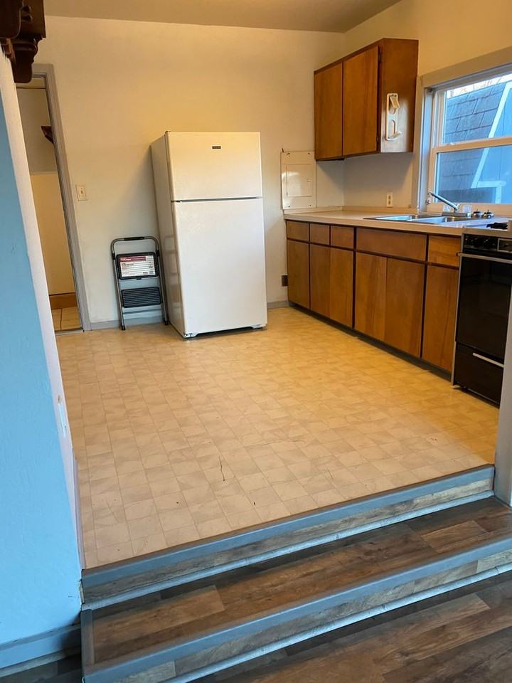 115 Lozier Ln #B - Photo 3 of 11