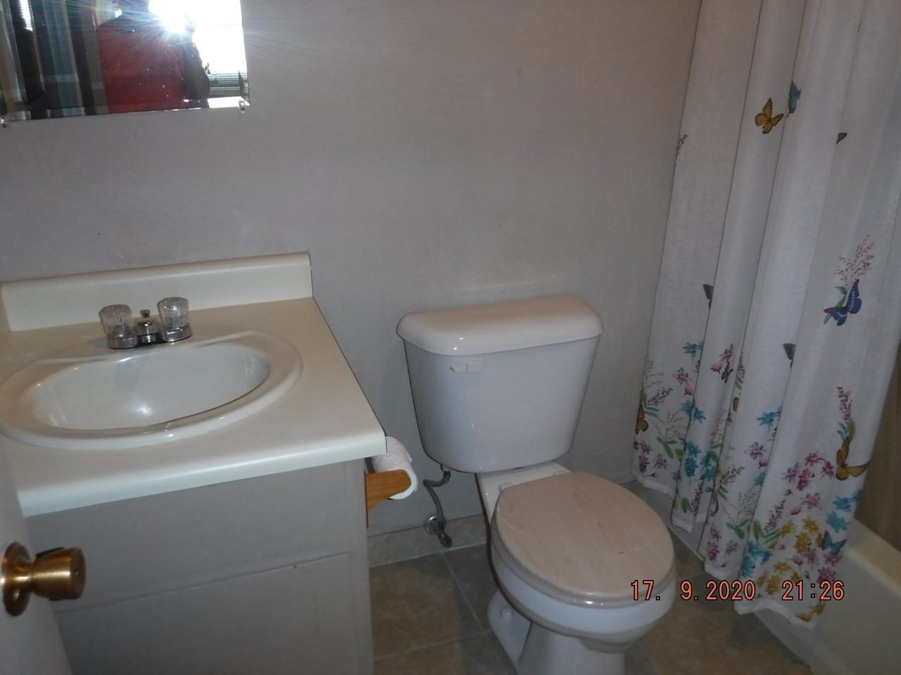 115 Lozier Ln #B - Photo 6 of 11