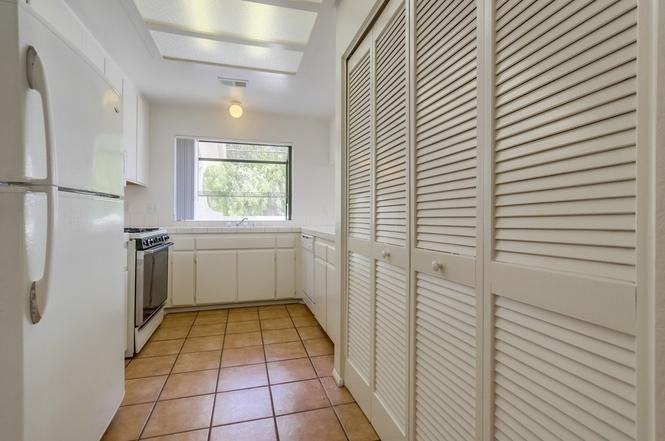 2252 Felspar St #3 - Photo 7 of 24