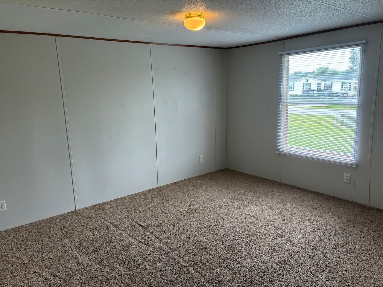 214 Brook Meadow Ln - Photo 3 of 12