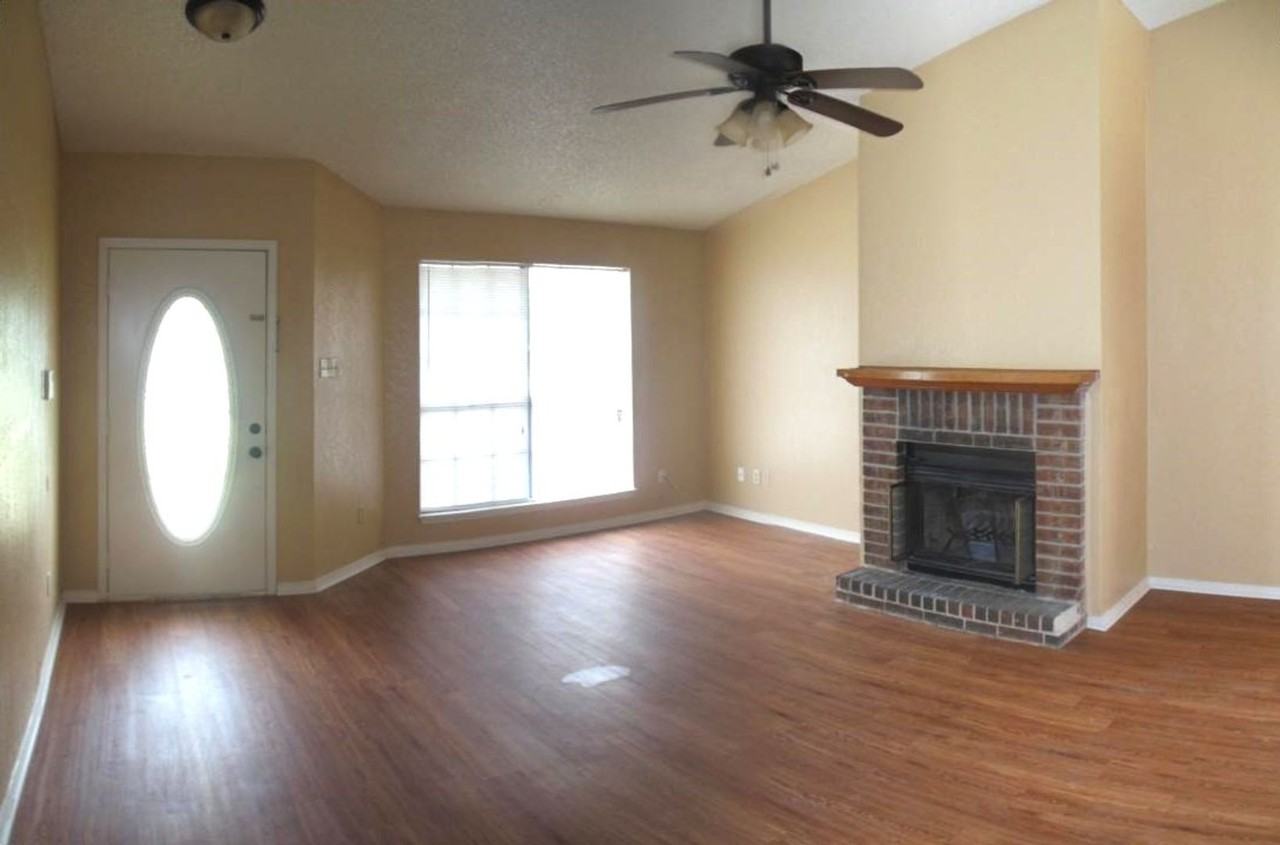 1806 Bobby Lee Dr - Photo 4 of 17