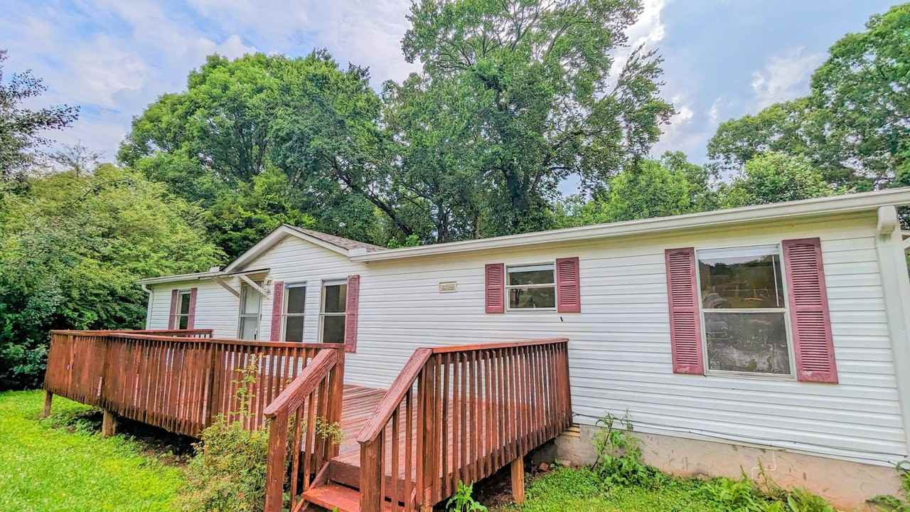 99 Center Grove Dr - Photo 3 of 24