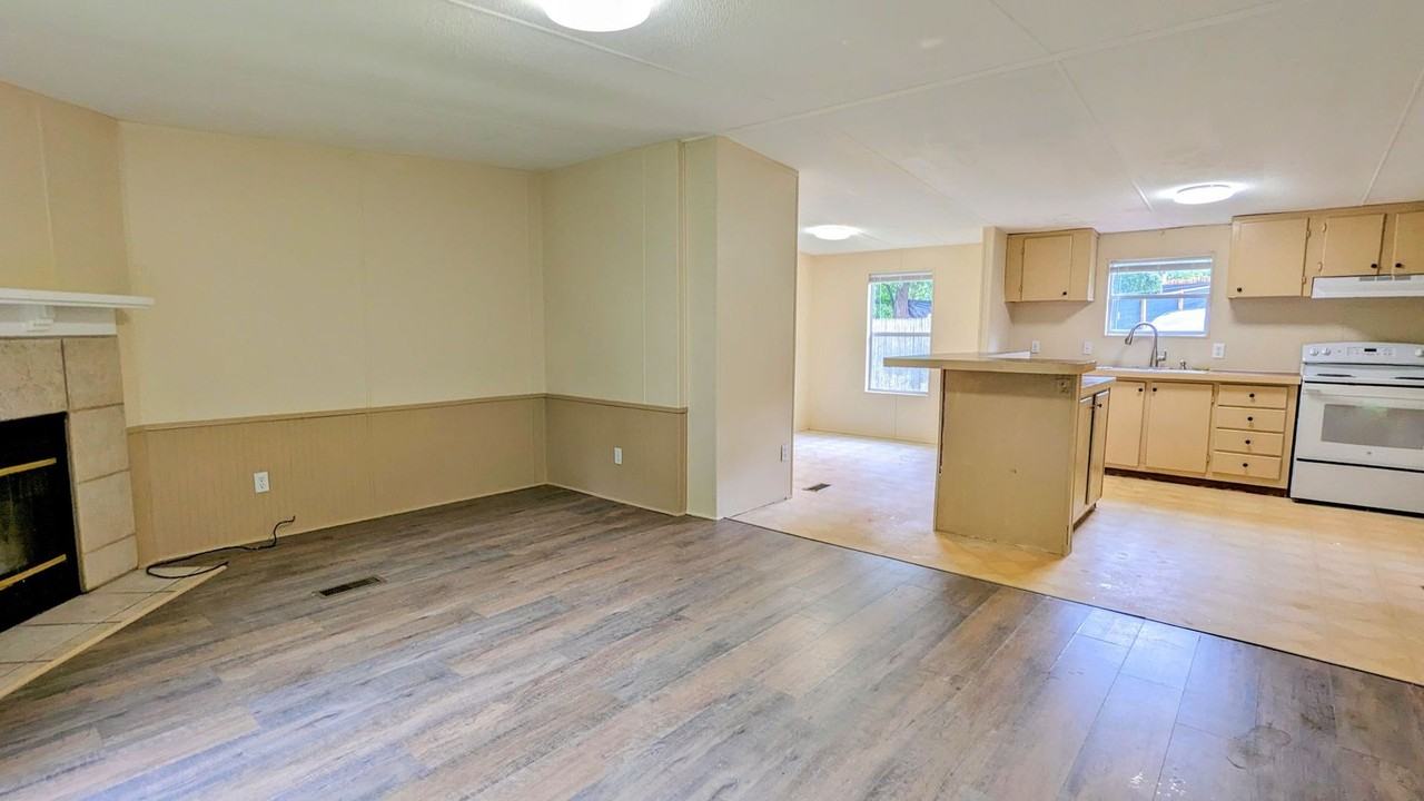 99 Center Grove Dr - Photo 6 of 24