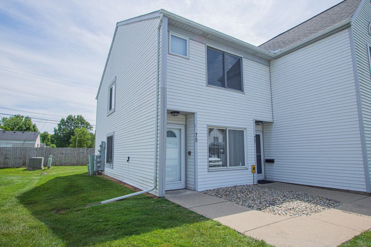 75 Rosebud Ln - Photo 2 of 20