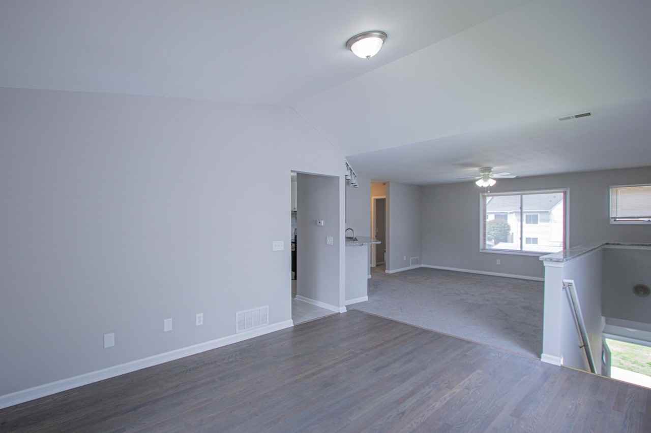 75 Rosebud Ln - Photo 5 of 20