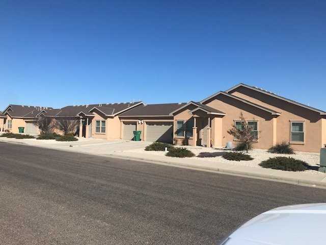 2311 N Juniper Ln - Photo 2 of 18