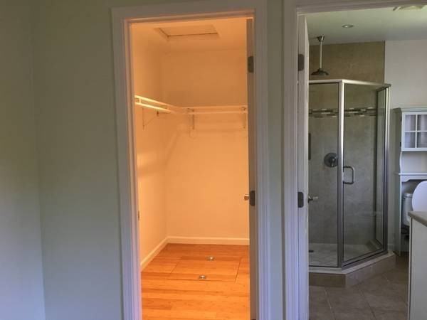 201 Fuchsia Way - Photo 7 of 17