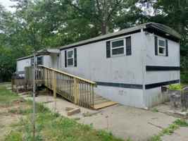 featured image of 6415 Magnolia Dr