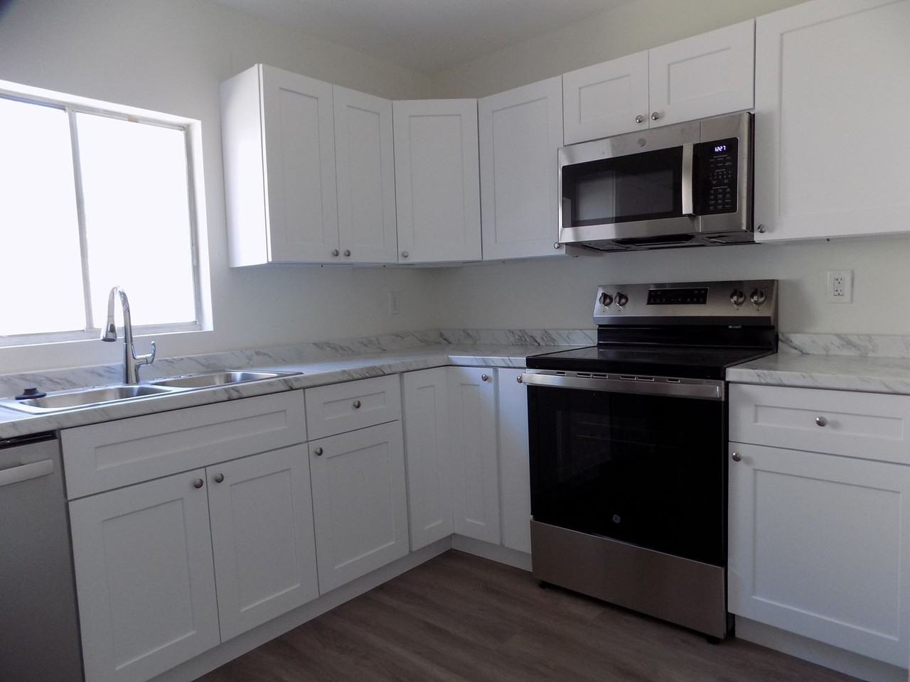 430 Sand Lime Rd - Photo 5 of 19