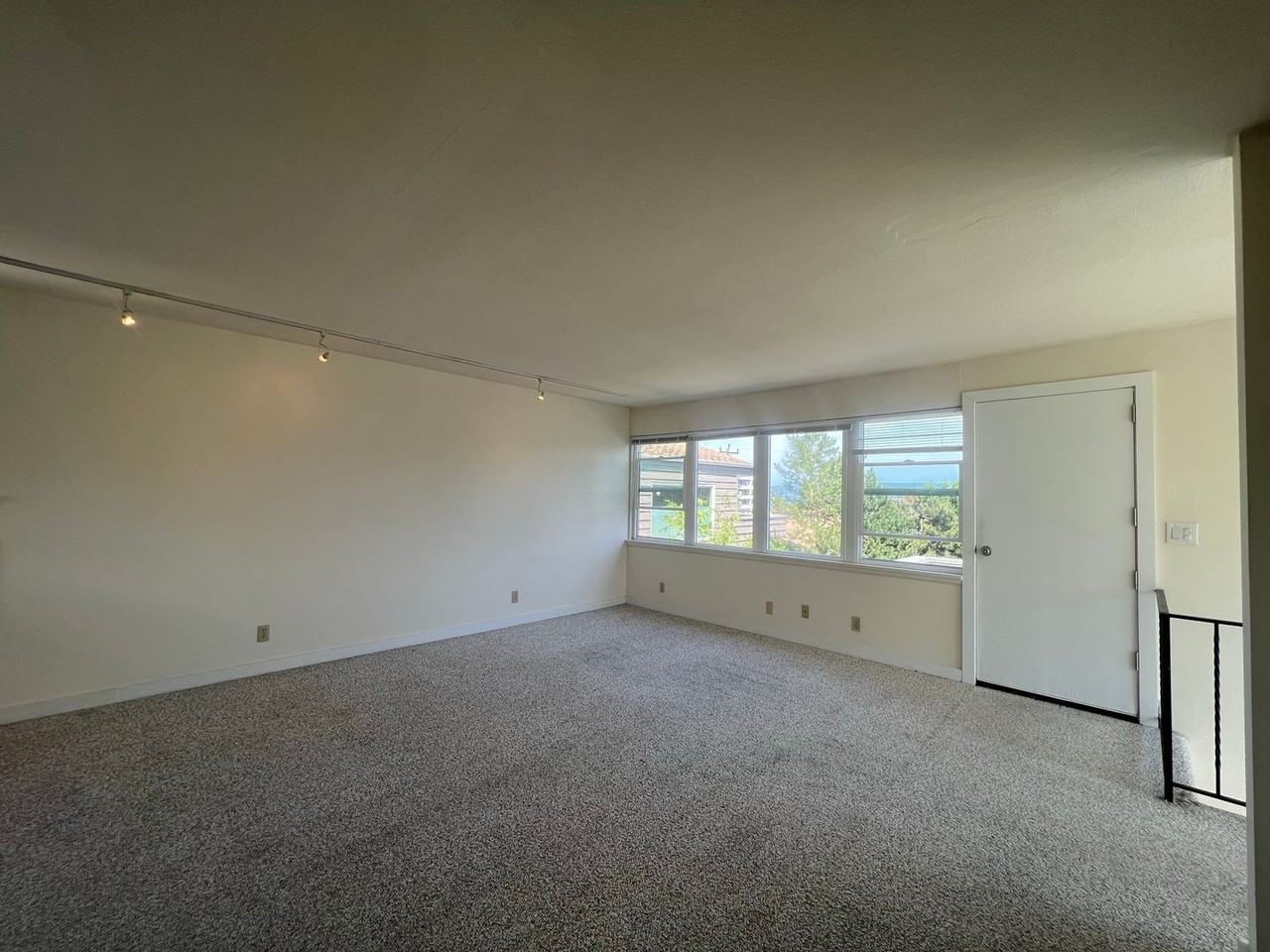 2015 43rd Ave E #4 - Photo 3 of 14