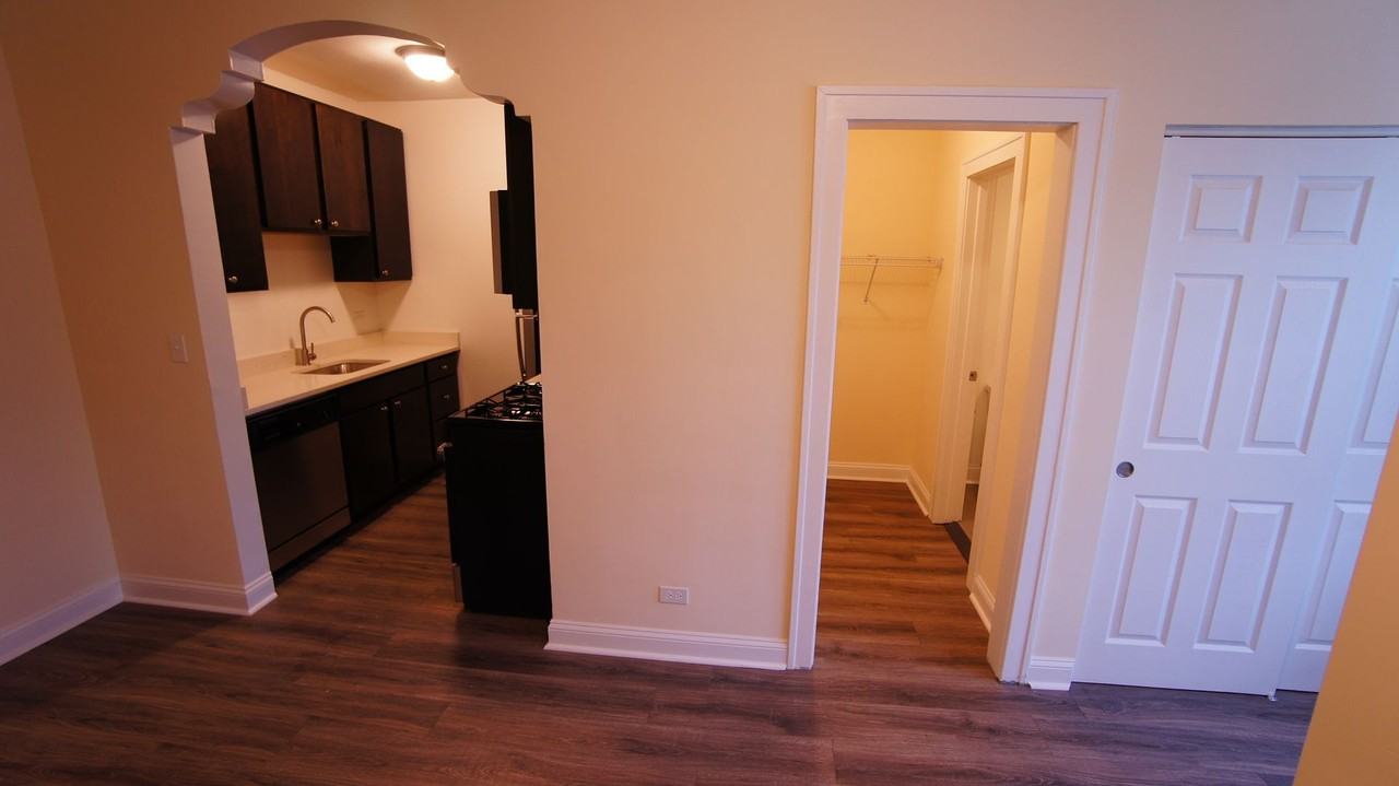 2936 Palmer LLC - Photo 4 of 9