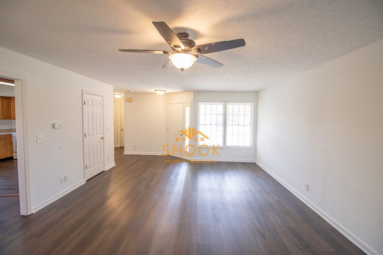 206 E Pine Ave - Photo 5 of 22
