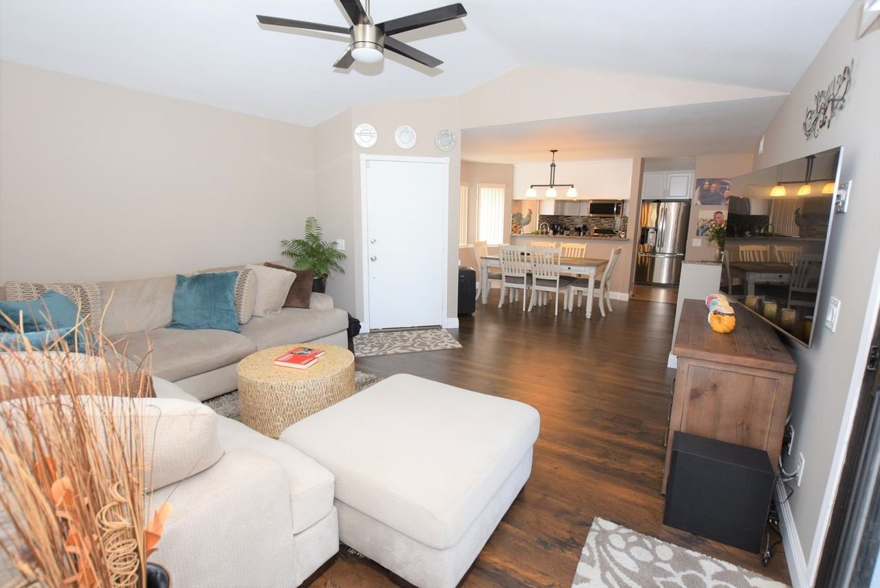 1279 Calle Bonita - Photo 3 of 16