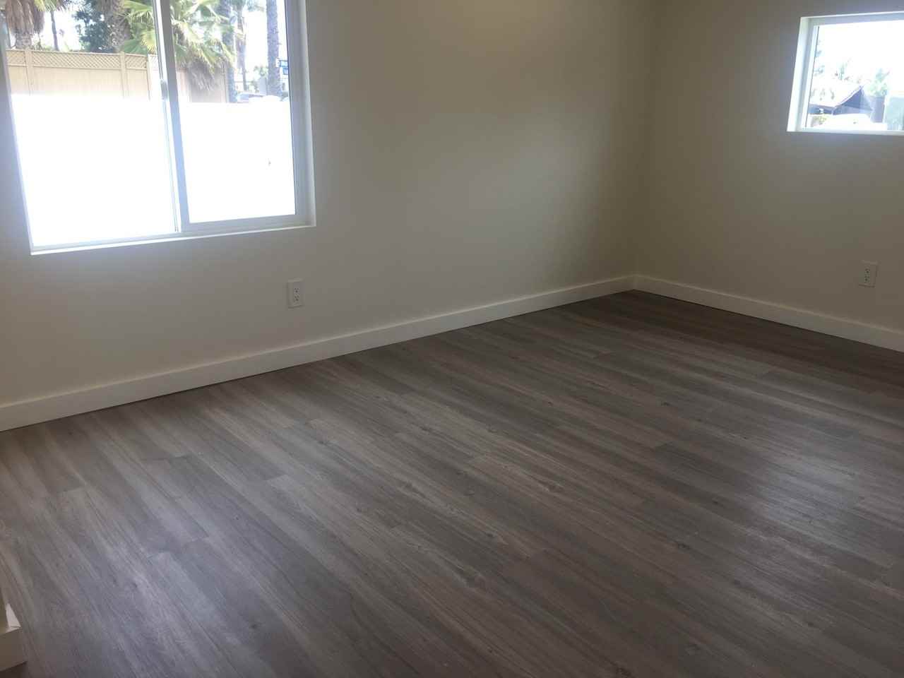 2076 Thomas Ave - Photo 7 of 20
