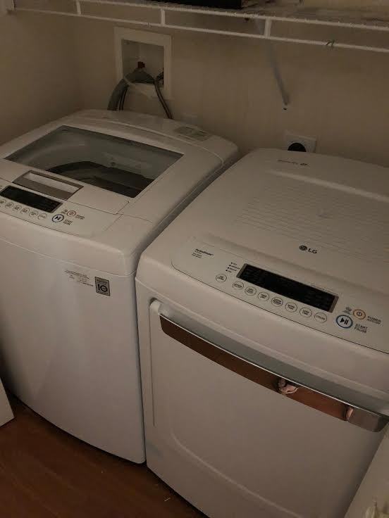 9039 St Andrews Way - Photo 3 of 16