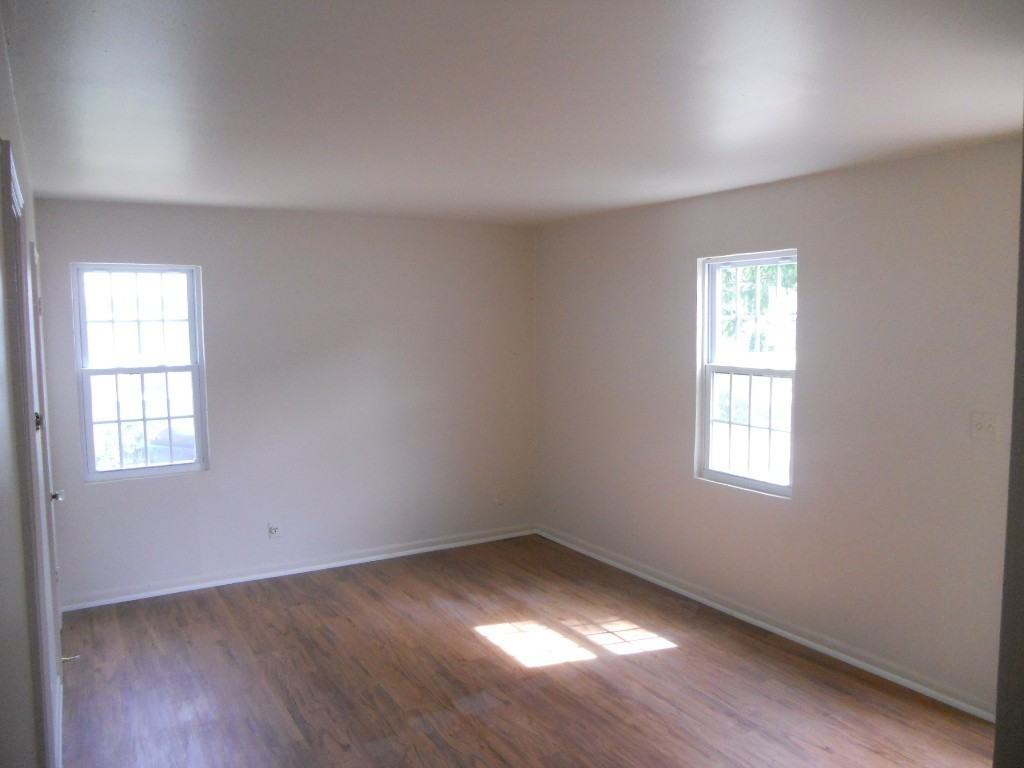 826 N Garfield St - Photo 7 of 7