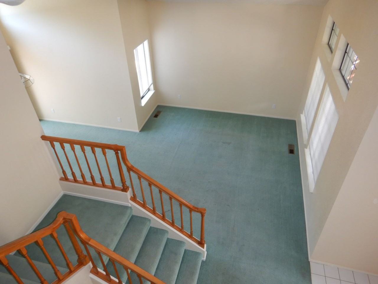 1505 San Pedro St - Photo 2 of 9