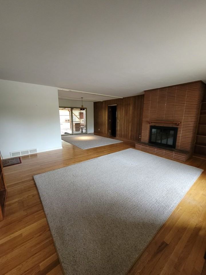 1201 Parkview Blvd - Photo 5 of 17