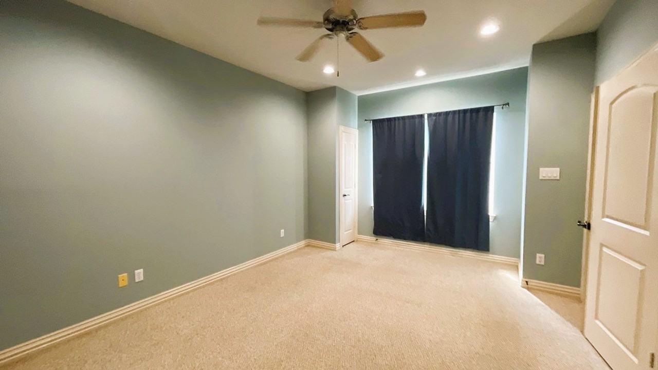 89 Sidney St - Photo 7 of 31