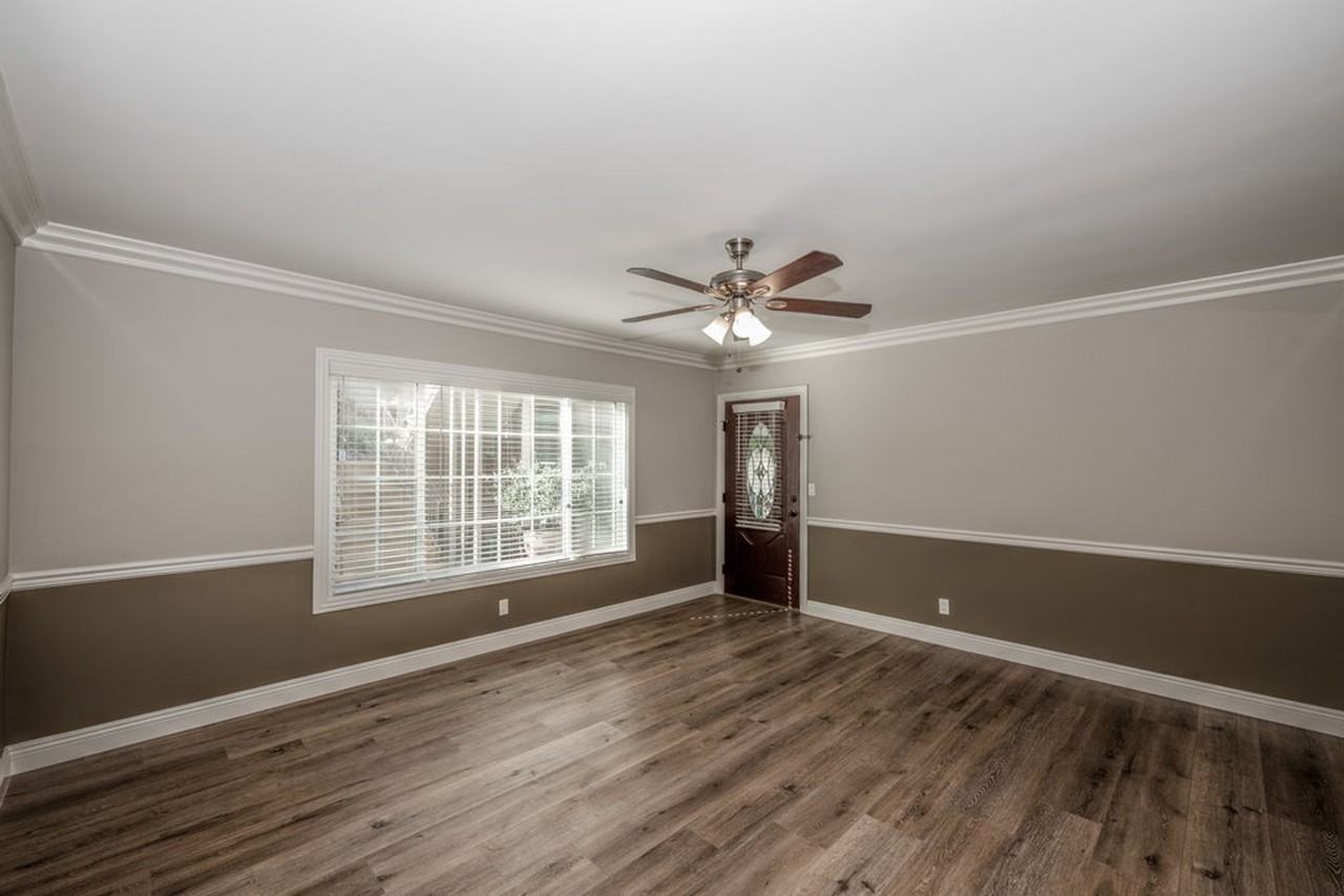 415 E Foothill Blvd - Photo 3 of 15