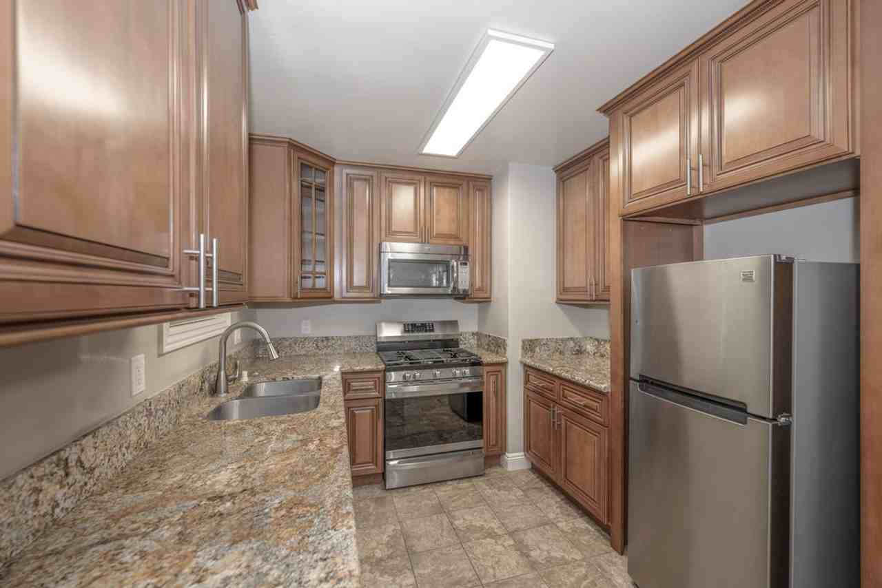 415 E Foothill Blvd - Photo 6 of 15