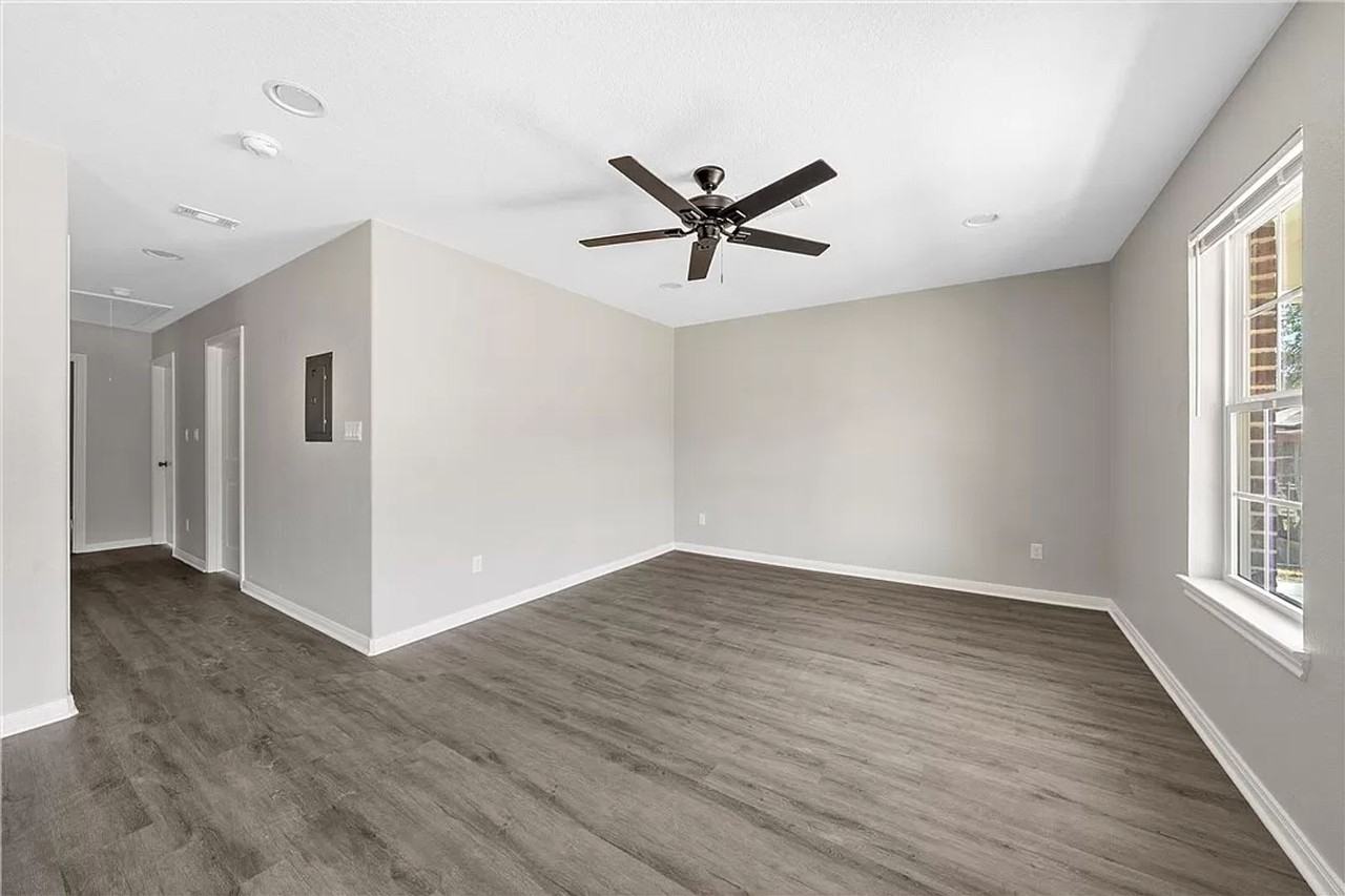 1127 West Ave - Photo 3 of 23