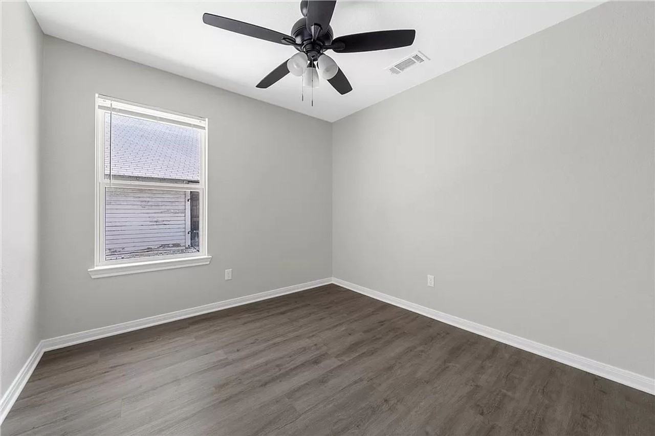 1127 West Ave - Photo 6 of 23