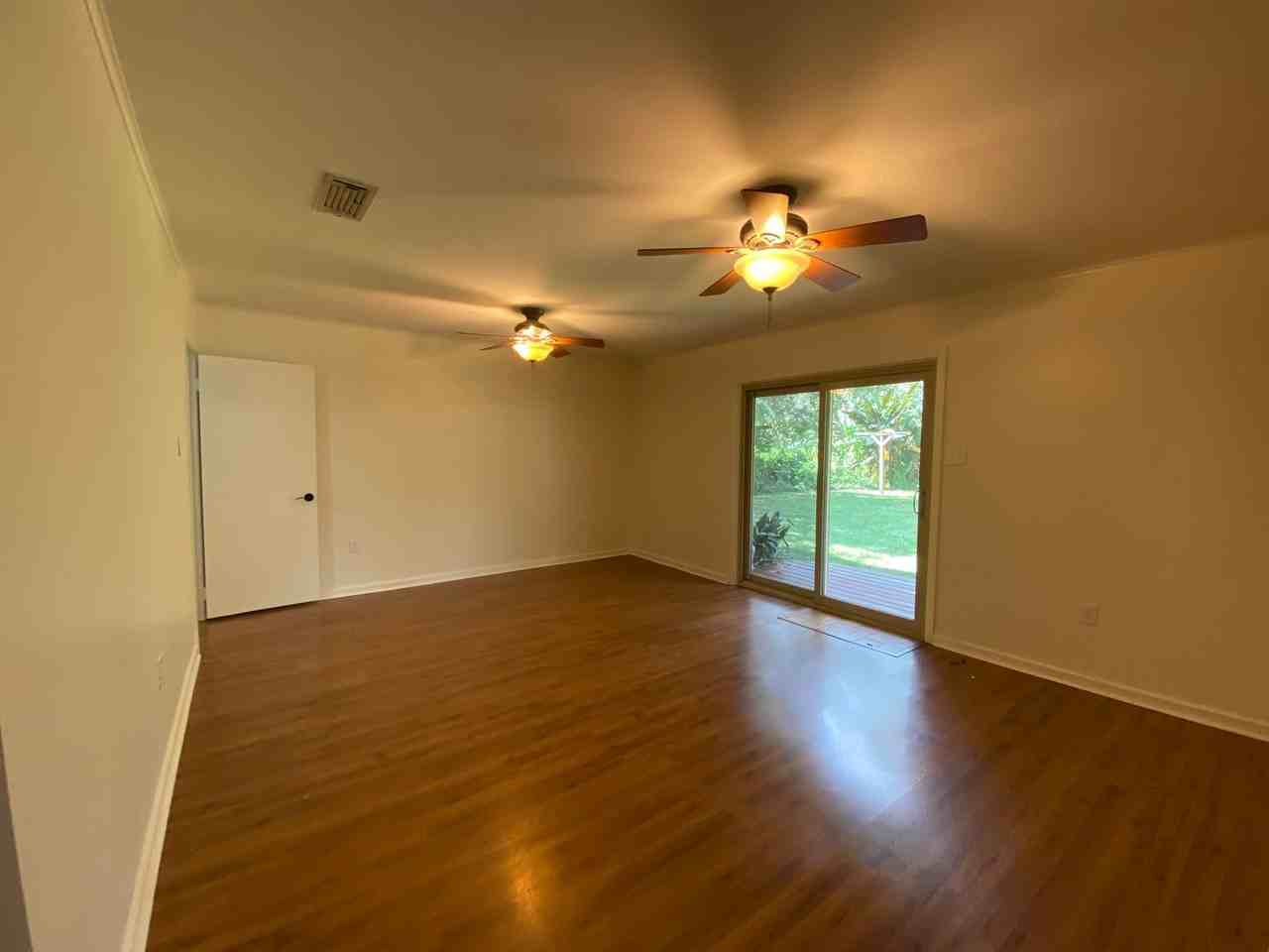 619 Baird Dr - Photo 6 of 13