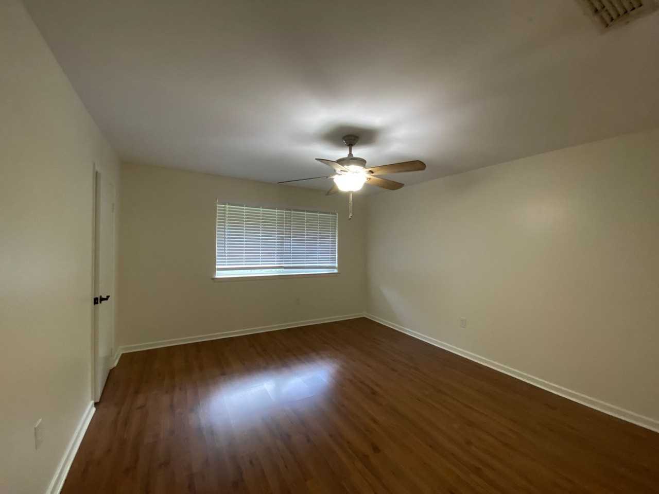 619 Baird Dr - Photo 7 of 13