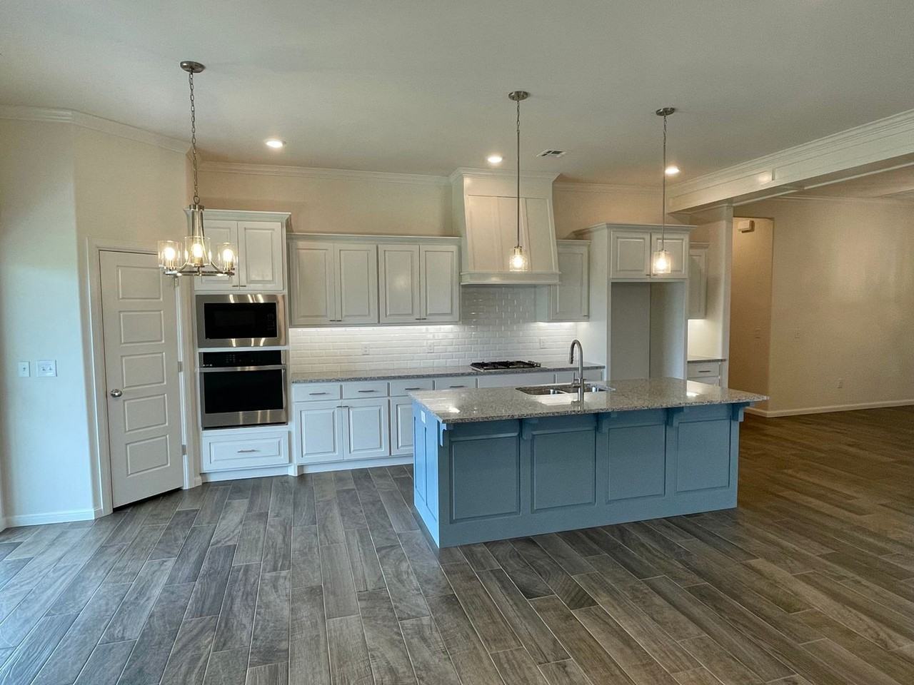 604 Summit Point Ct - Photo 6 of 27