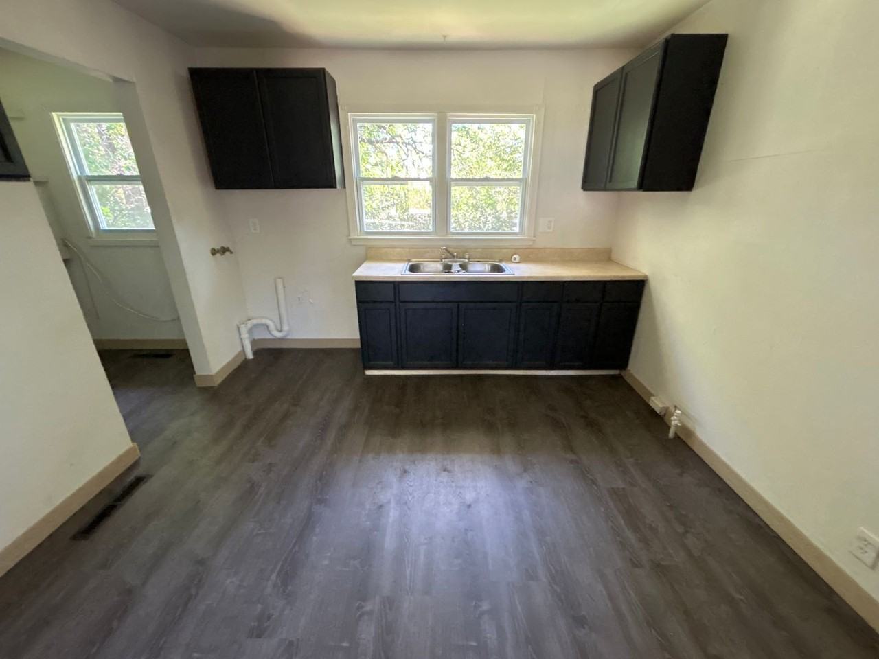 3209 Se Girard St - Photo 2 of 7