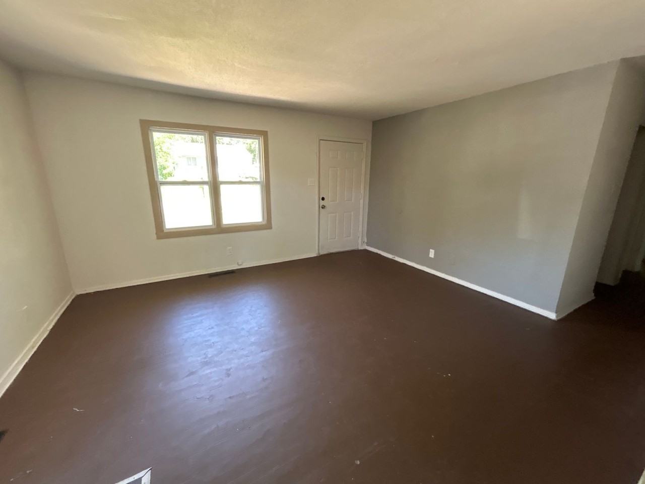 3209 Se Girard St - Photo 3 of 7
