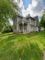 804 Iowa St - Photo 1 of 1