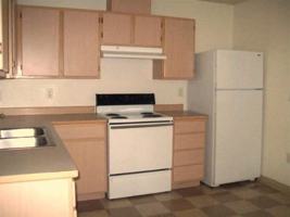 featured image of 1351 E Santiam St