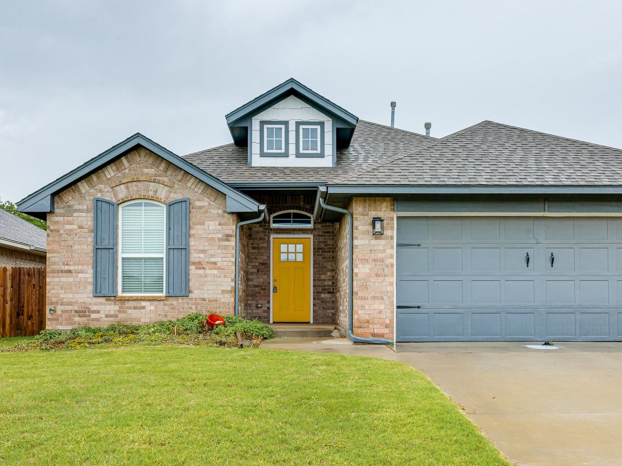 8717 Yassir Blvd #1 - Photo 4 of 50