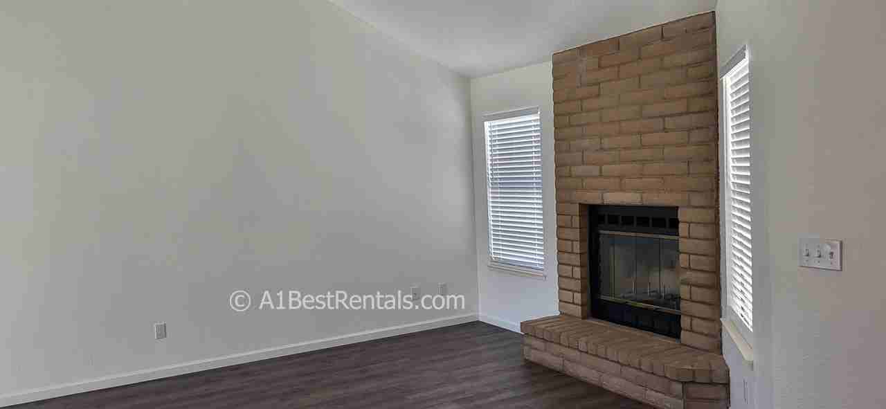 2325 Orchard View Cir #1 - Photo 3 of 11