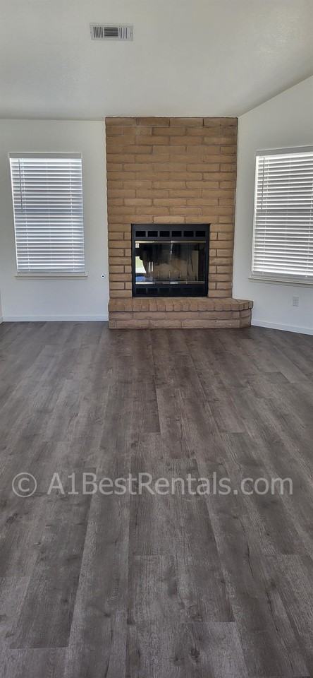 2325 Orchard View Cir #1 - Photo 6 of 11