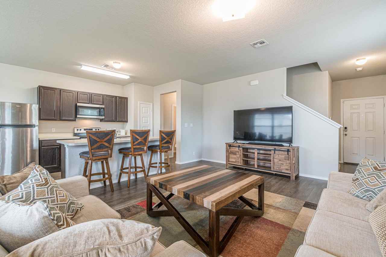 9427 Somers Bend #1 - Photo 3 of 22